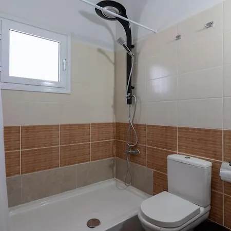 Ruby's 2-bedroom In شقة *